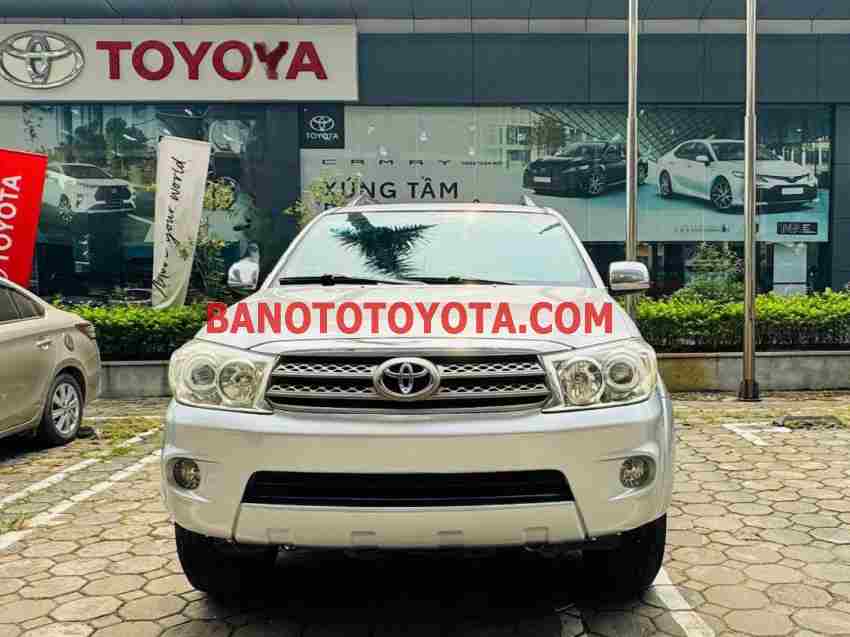 Toyota Fortuner 2.7V 4x4 AT sản xuất 2010 cực chất!