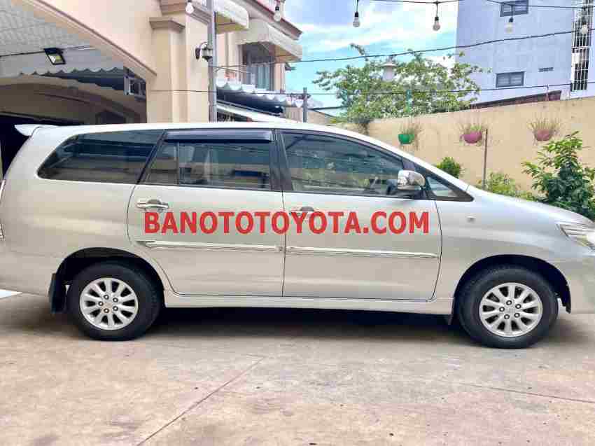 Toyota Innova 2.0G 2013 Máy xăng, xe đẹp