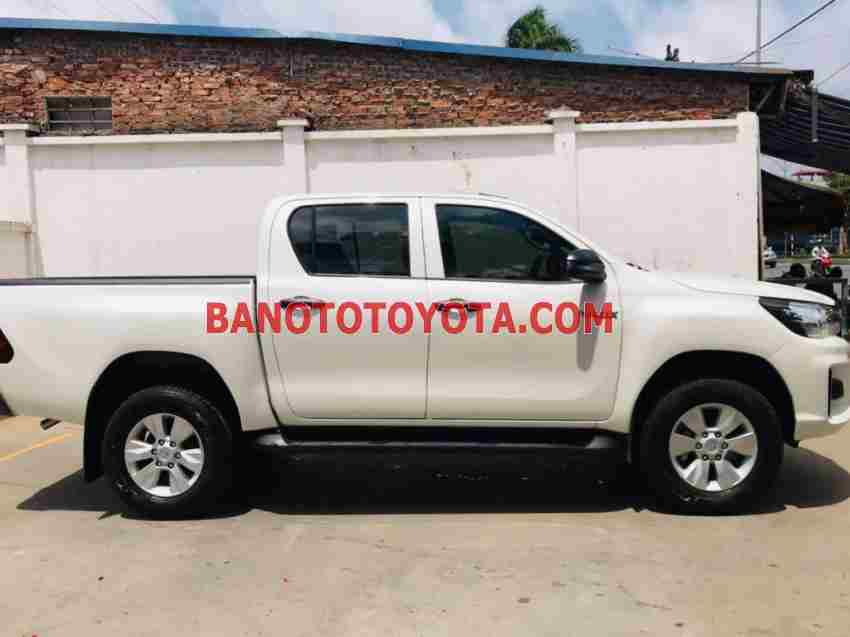 Toyota Hilux 2.4E 4x2 AT 2020 Máy dầu đẹp long lanh