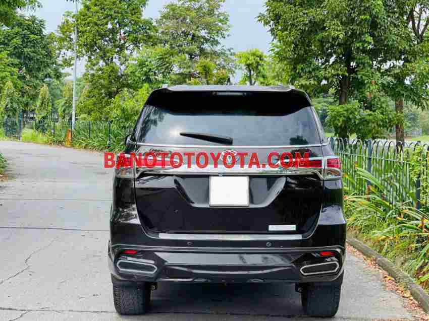 Cần bán Toyota Fortuner 2.7V 4x2 AT 2017 - Số tự động