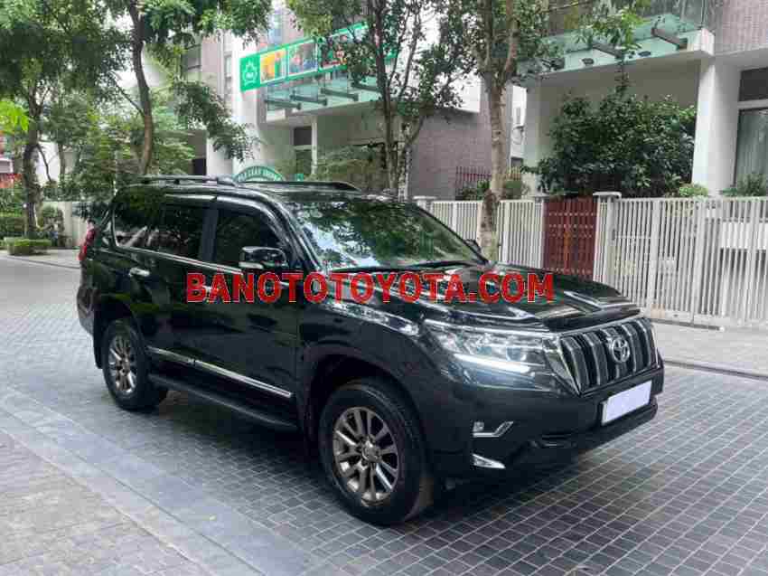 Cần bán Toyota Prado VX 2.7L Máy xăng 2019 màu Đen