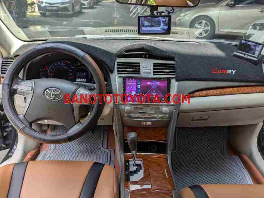 Cần bán Toyota Camry 2.4G 2010 - Số tự động