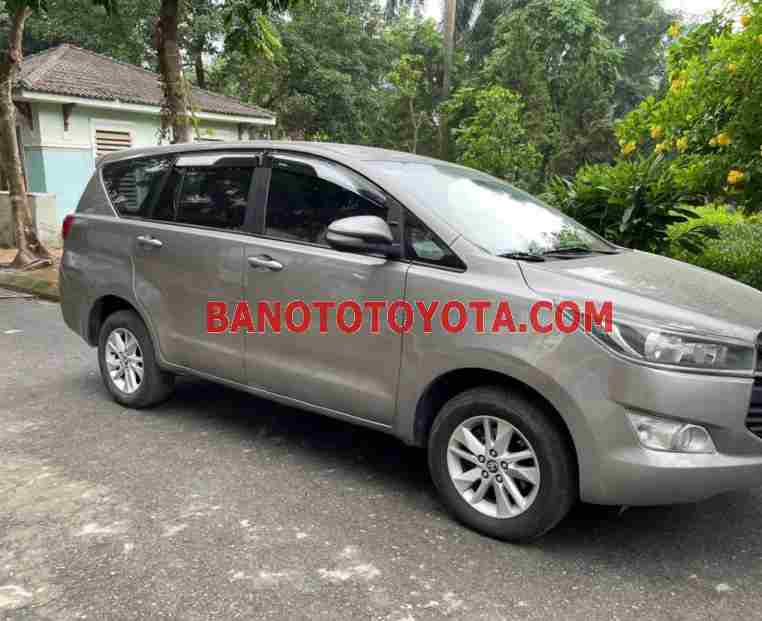 Toyota Innova 2.0E 2016 Máy xăng, xe đẹp