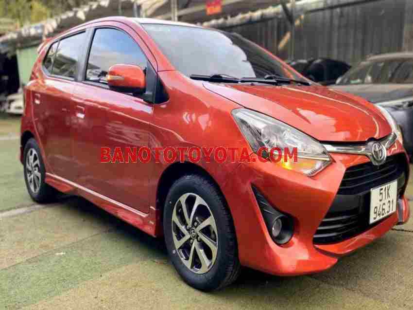 Cần bán gấp xe Toyota Wigo 1.2G AT 2018 màu Cam