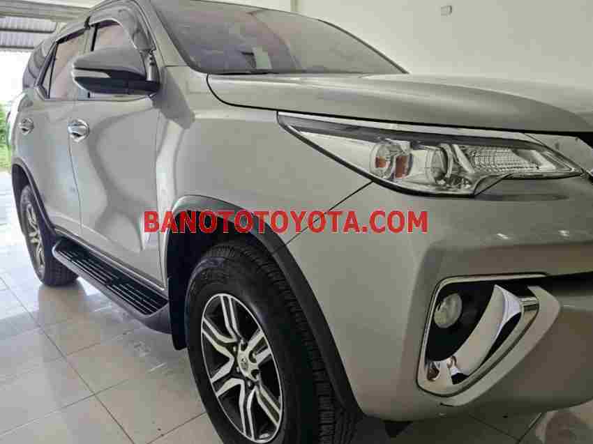 Cần bán gấp Toyota Fortuner 2.7V 4x2 AT 2017 - Xe đẹp - Giá tốt