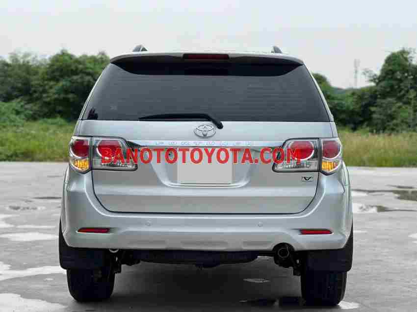 Bán xe Toyota Fortuner 2.7V 4x2 AT sx 2013 - giá rẻ