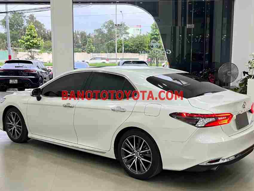 Cần bán gấp Toyota Camry 2.5Q năm 2022 giá cực tốt