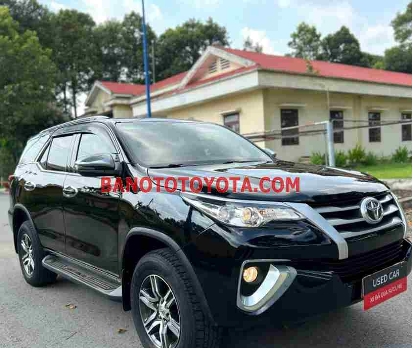 Cần bán xe Toyota Fortuner 2.4G 4x2 MT 2018 Số tay