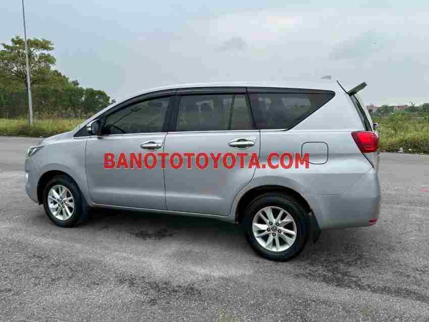 Bán Toyota Innova 2.0E đời 2017 xe đẹp - giá tốt