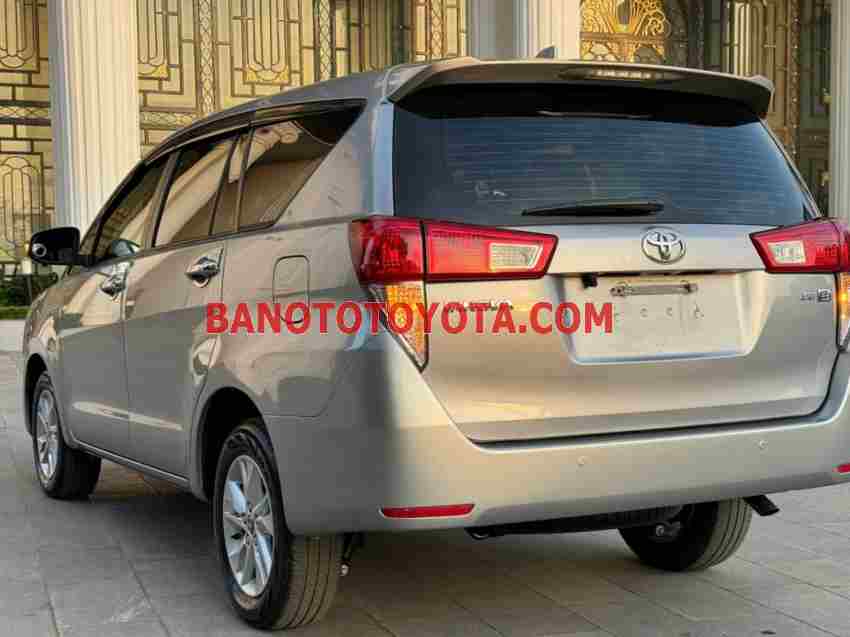 Cần bán Toyota Innova 2.0E 2018 - Số tay