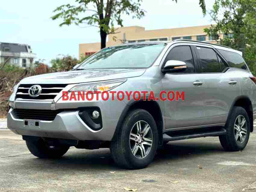 Toyota Fortuner 2.4G 4x2 MT 2017 Máy dầu, xe đẹp