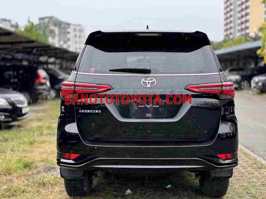 Toyota Fortuner Legender 2.4L 4x2 AT 2022 Máy dầu đẹp long lanh