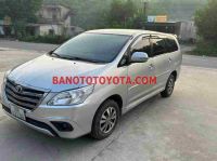 Cần bán gấp xe Toyota Innova 2.0E 2016 màu Cát