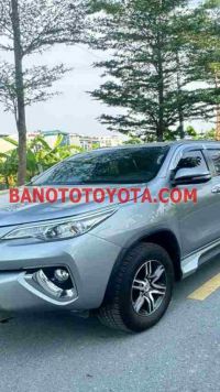 Cần bán gấp Toyota Fortuner 2.4G 4x2 MT 2017 - Xe đẹp - Giá tốt