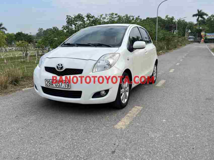 Cần bán xe Toyota Yaris 1.3 AT sx 2010