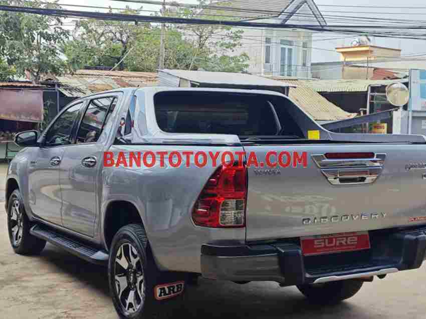 Cần bán gấp Toyota Hilux 2.8G 4x4 AT đời 2019, màu Bạc