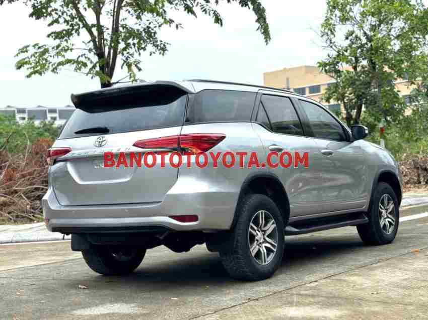 Toyota Fortuner 2.4G 4x2 MT 2017 Máy dầu đẹp long lanh