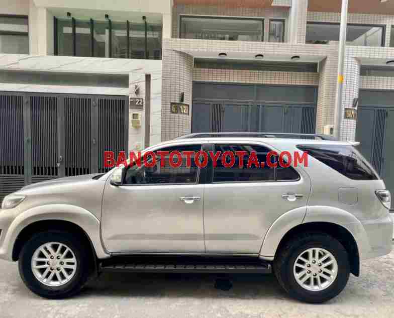 Cần bán xe Toyota Fortuner Số tự động 2014