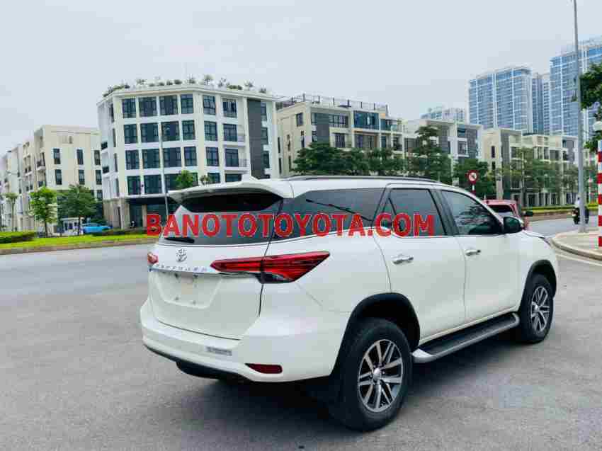 Cần bán gấp Toyota Fortuner 2.7V 4x4 AT đời 2019, màu Trắng