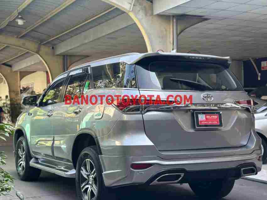 Toyota Fortuner 2017 Suv màu Bạc