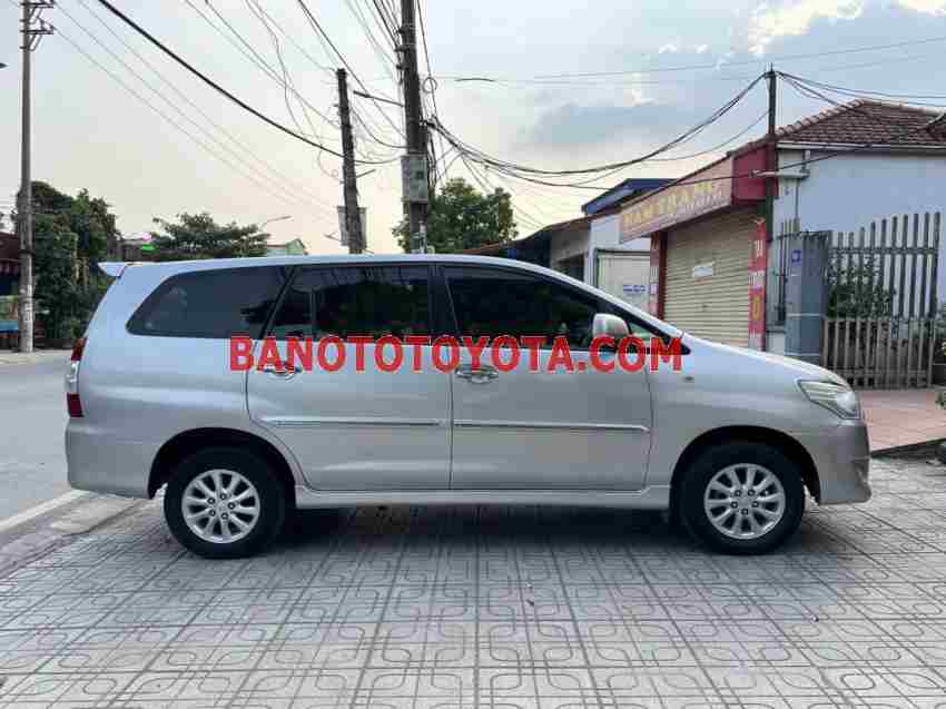 Toyota Innova 2.0E 2014 Số tay giá đẹp