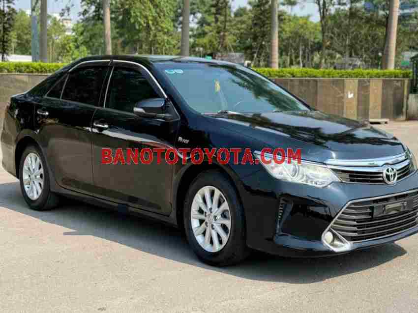 Cần bán gấp Toyota Camry 2.0E năm 2015 giá cực tốt