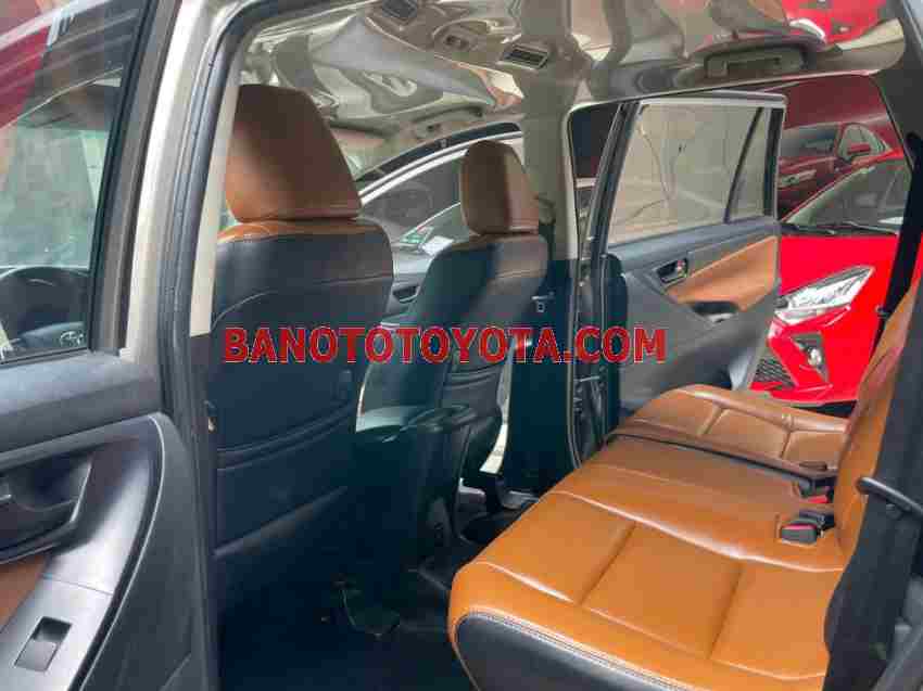 Toyota Innova 2.0E 2019, xe đẹp, hết ý