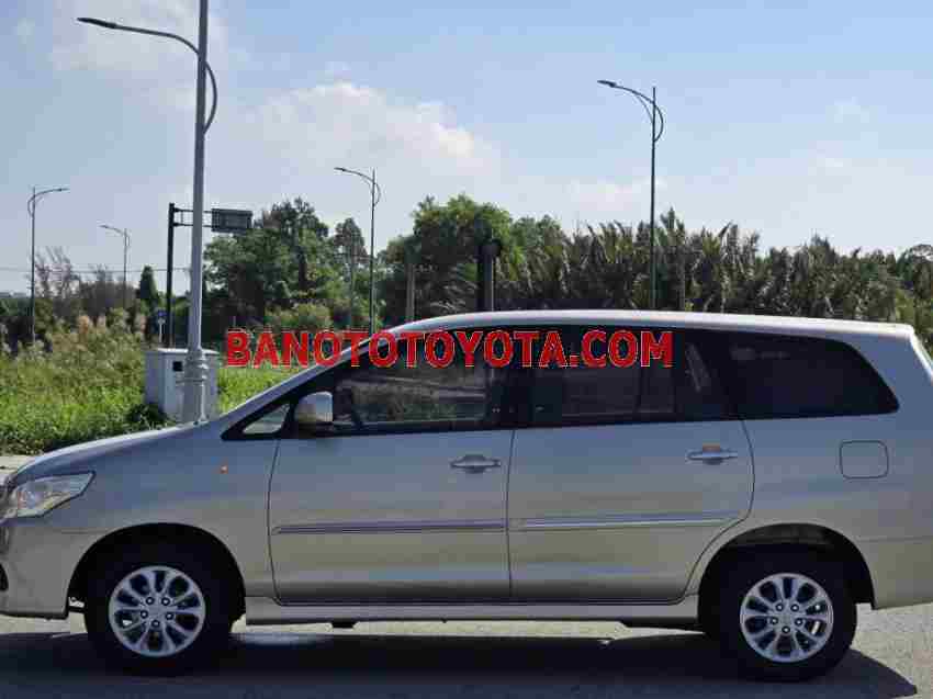 Bán Toyota Innova 2.0G đời 2014 xe đẹp - giá tốt