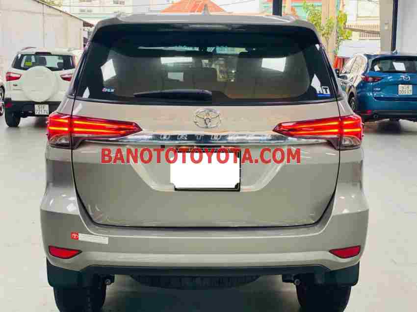 Cần bán Toyota Fortuner 2.4G 4x2 AT Máy dầu 2020 màu Đồng