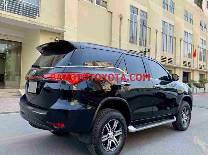 Cần bán Toyota Fortuner 2.4L 4x2 AT 2022 xe đẹp