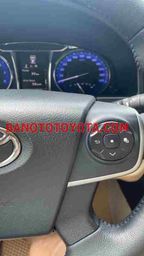 Toyota Camry 2.0E 2015 giá cực tốt