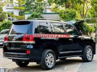 Cần bán gấp xe Toyota Land Cruiser VX 4.6 V8 năm 2017, màu Đen, Số tự động