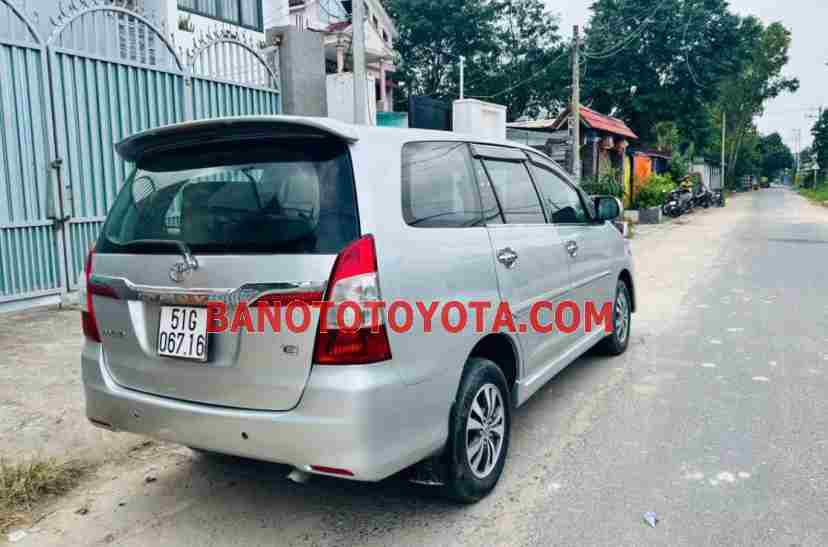 Toyota Innova 2.0E năm sản xuất 2015 giá tốt