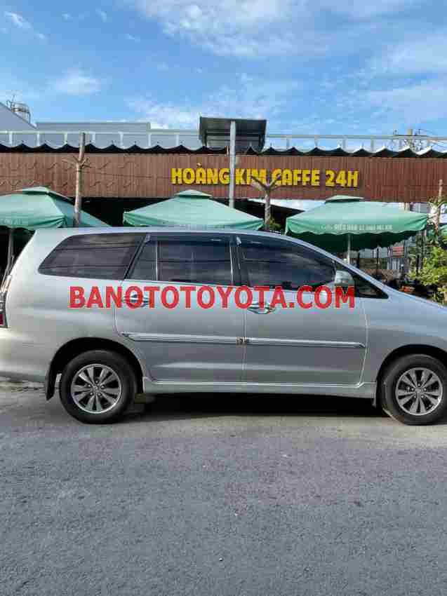 Toyota Innova 2.0E 2015 Số tay cực đẹp!