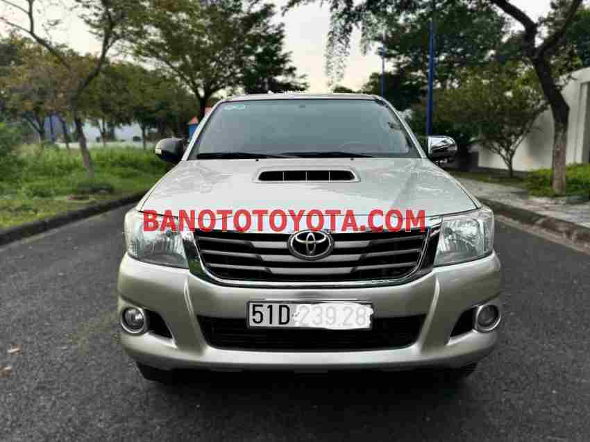 Toyota Hilux 2.5E 4x2 MT model 2014 xe chuẩn hết ý