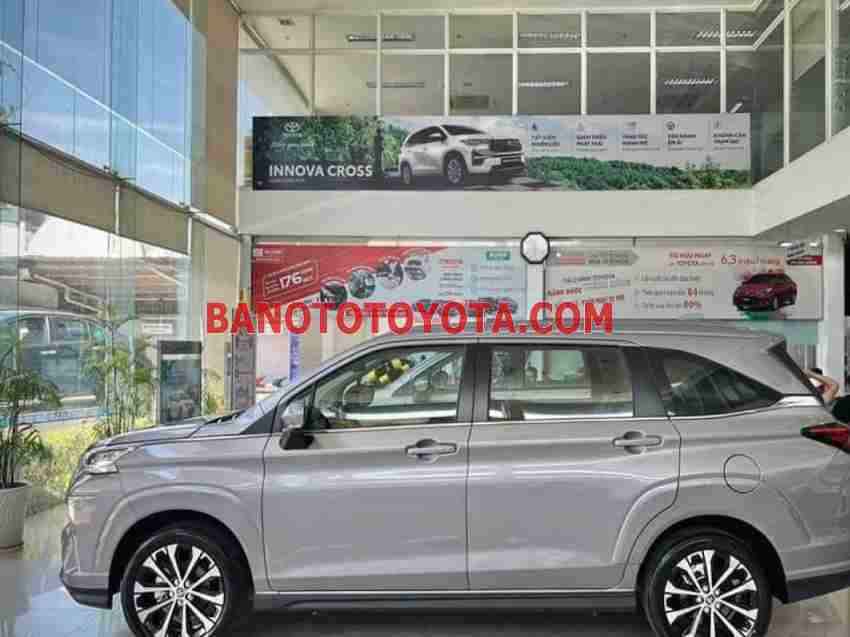 Bán Toyota Veloz Cross Top 1.5 CVT năm 2024, màu Bạc, xe Lắp ráp trong nước