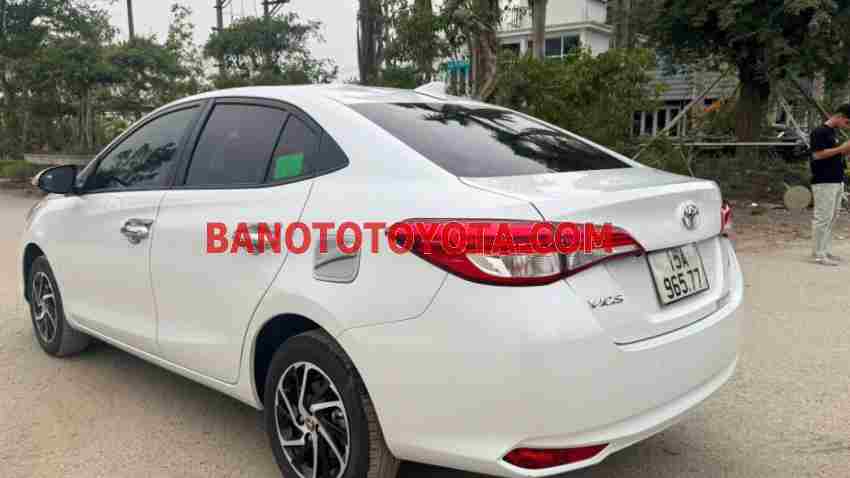 Cần bán gấp xe Toyota Vios E CVT năm 2022, màu Trắng, Số tự động