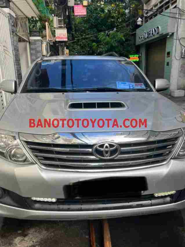 Bán Toyota Fortuner 2.5G 2015 - Bạc