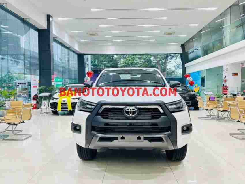 Bán Toyota Hilux Adventure 2.8L 4x4 AT 2024 - Máy dầu