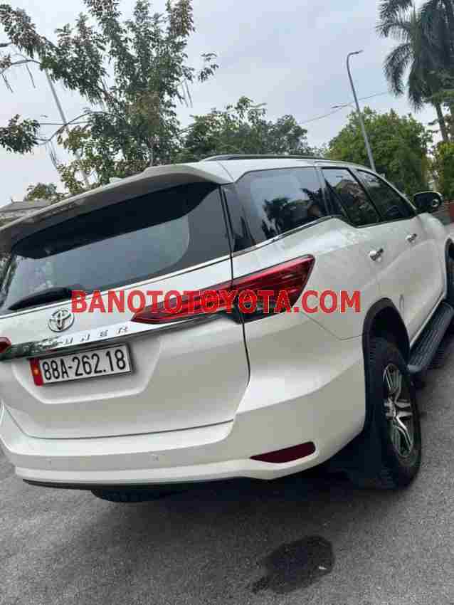 Cần bán nhanh Toyota Fortuner 2.7V 4x2 AT 2019 cực đẹp