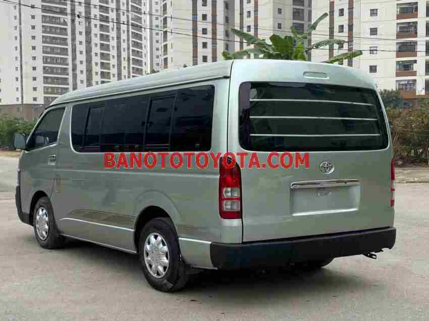 Cần bán Toyota Hiace 2.5 2010 xe đẹp