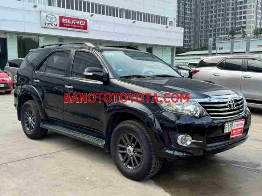 Cần bán Toyota Fortuner 2.7V 4x2 AT 2015 - Số tự động