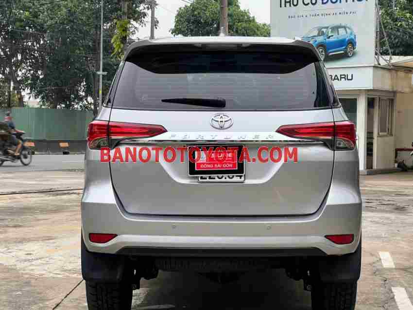 Cần bán Toyota Fortuner 2.4G 4x2 AT Máy dầu 2019 màu Bạc