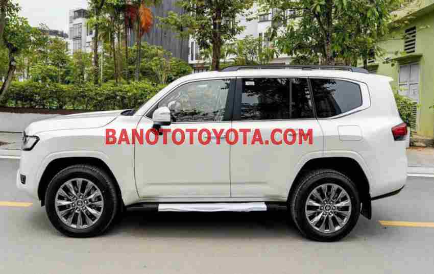 Toyota Land Cruiser 3.5 V6 Số tự động màu Trắng 2024