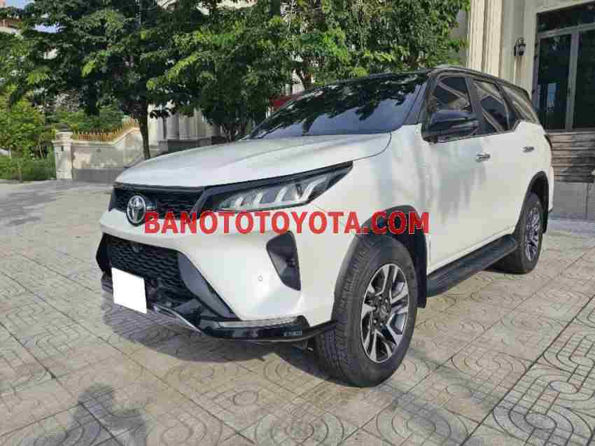 Toyota Fortuner 2.4G 4x2 AT Legender 2021 Máy dầu, xe đẹp