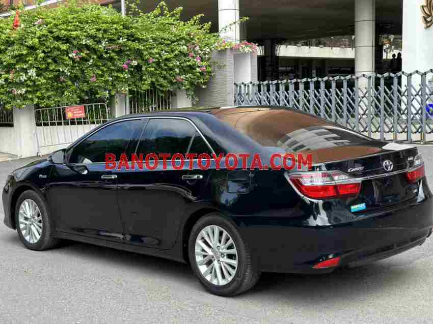 Cần bán gấp xe Toyota Camry 2.0E 2018 màu Đen