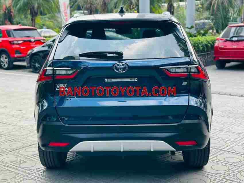 Cần bán gấp xe Toyota Yaris Cross 1.5 D-CVT năm 2024, màu Xanh, Số tự động