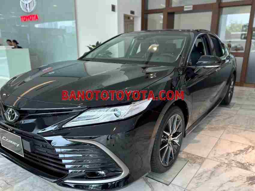 Toyota Camry 2.5Q 2024 - màu Đen - xe cực đẹp