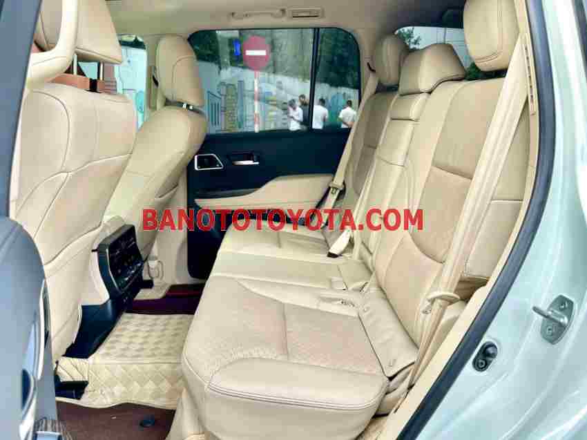 Bán Toyota Land Cruiser 3.5 V6 2022 - Trắng