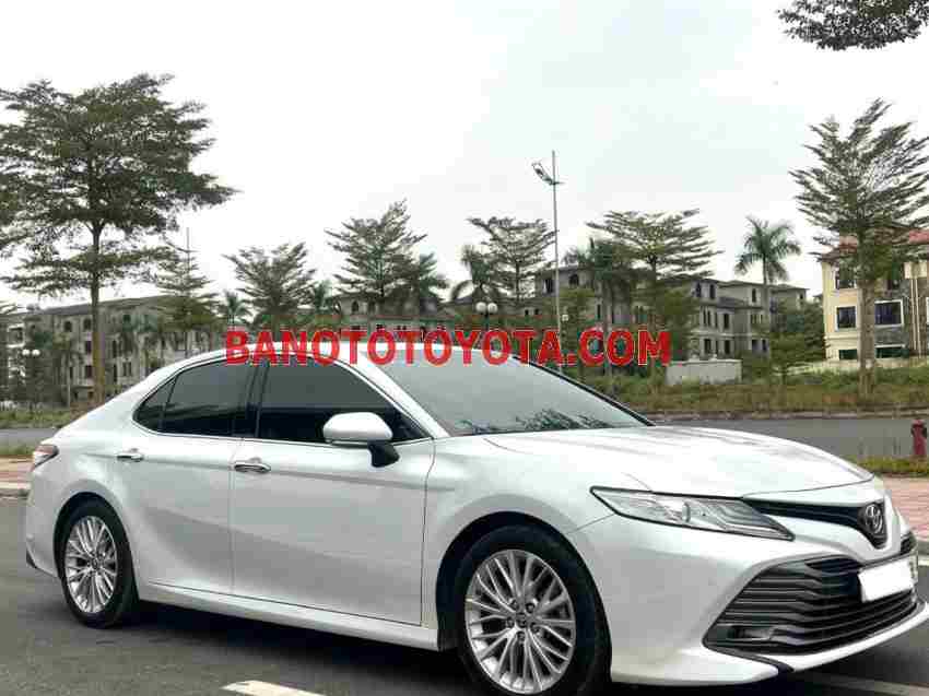 Cần bán xe Toyota Camry 2.5Q 2020 Số tự động màu Trắng